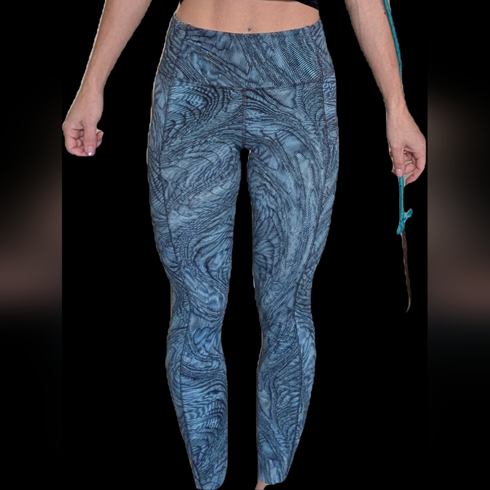 Lululemon Blue Swirl Leggings
